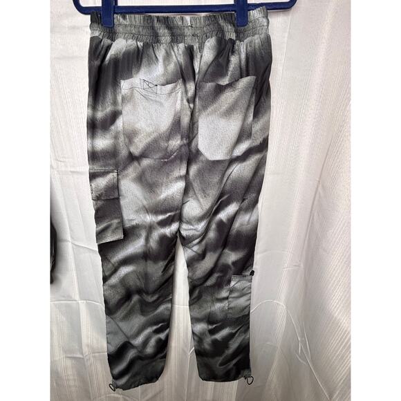 Bleecker & Mercer Windbreaker Hoodie and Pants Men's M Black & Gray Multi Pocket - Picture 9 of 15